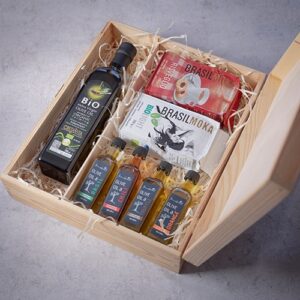 BOX prezentowy oliwa CretaVita BIO 500ml + oliwy smakowe + 2x250g Brasilmoka